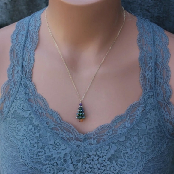 Prism Christmas Tree Necklace (Gold) - Picture 4 of 5
